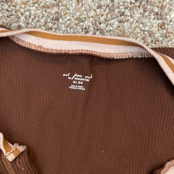 166. Urban Outfitters Baby Doll Tee, Size M/L, EUC - Picture 2 of 3